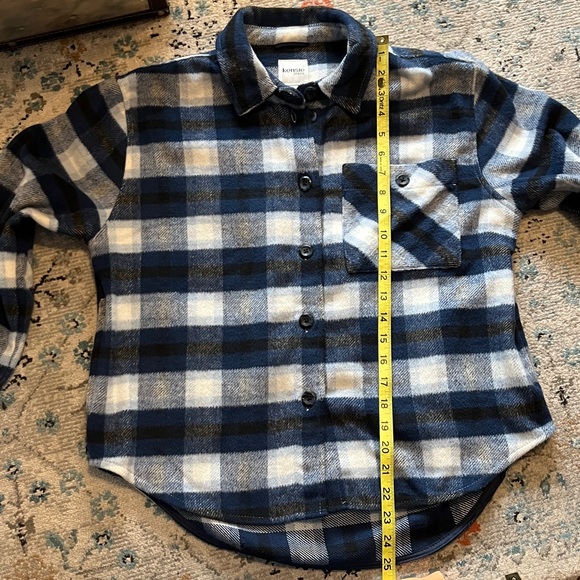 Kensie Blue & Black Plaid Flannel Shacket Pockets - Picture 5 of 15